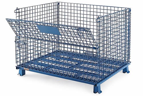  One junior wire container with customized blue painted surface and foldable structure is on the floor.